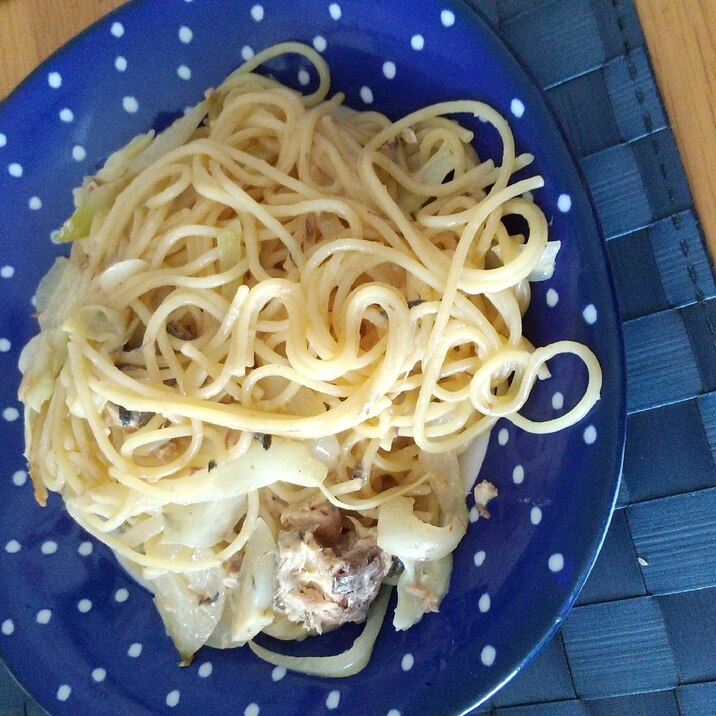 簡単マヨポンさば缶パスタ
